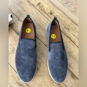 NWOT Peter Millar Coastal Navy Suede Slip-on Loafers.Size 9 1/2 M.